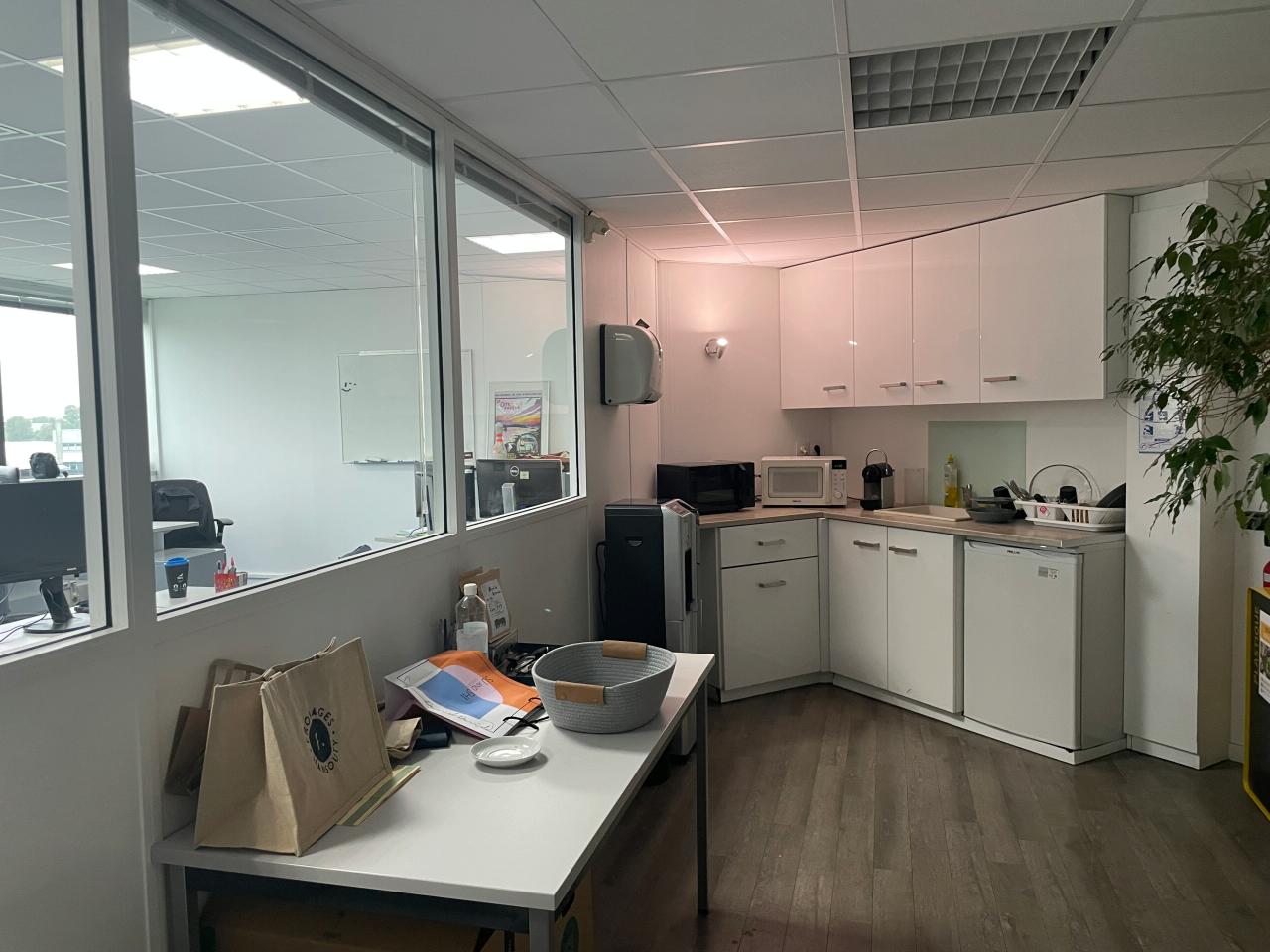 Bureau Bruges 223m² Location bureau Bruges Gironde OLBUR2427016 1